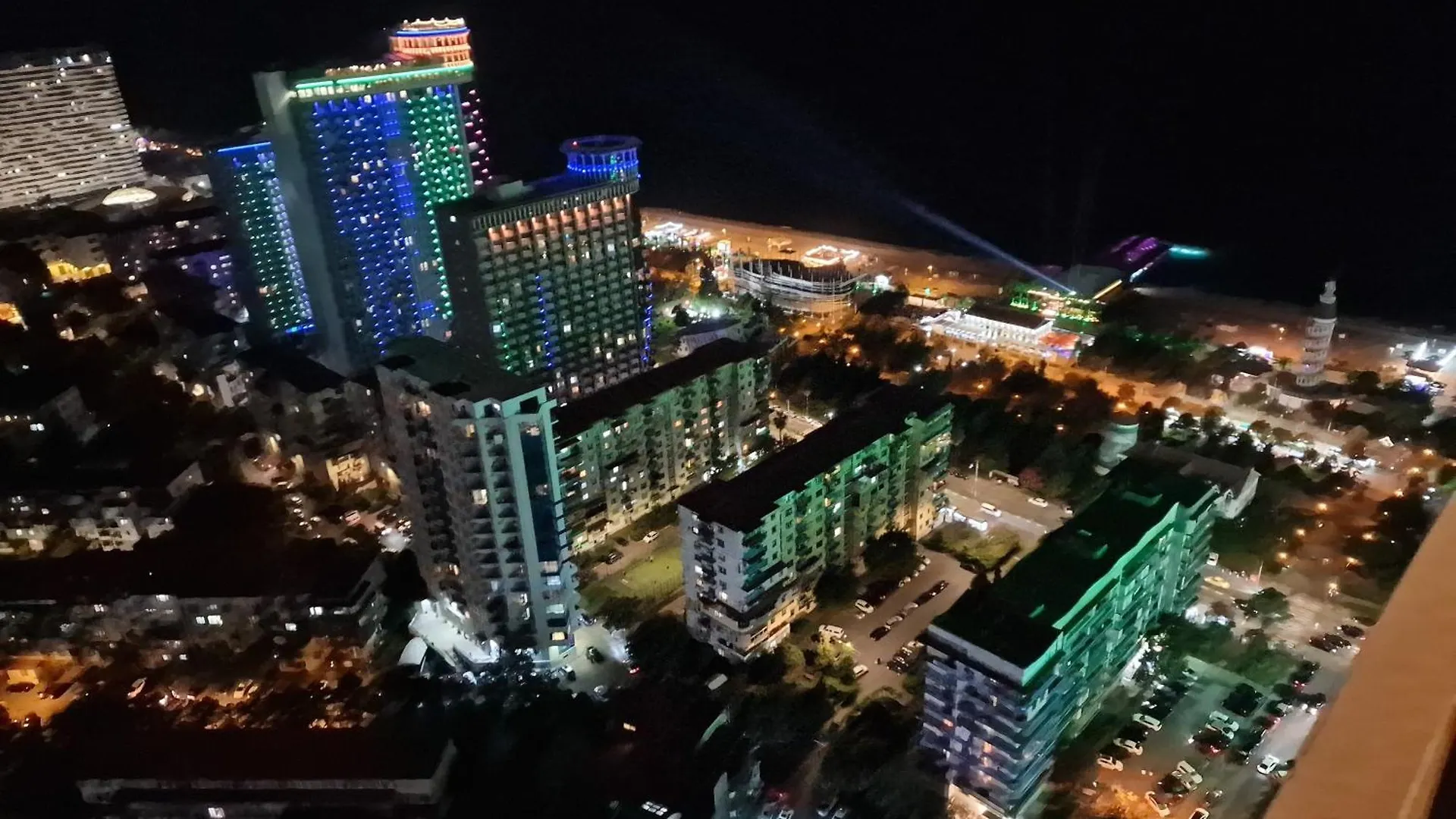 White Pearl - Orbi City Batumi 0*,