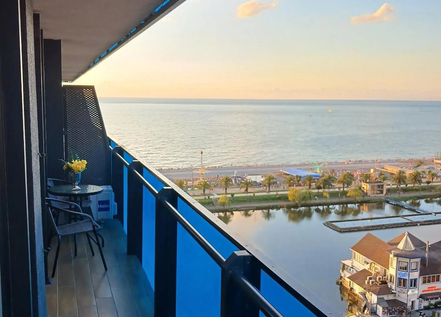 White Pearl - Orbi City Batumi
