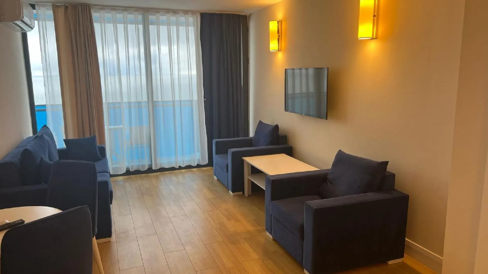 White Pearl - Orbi City Batumi Gruzie